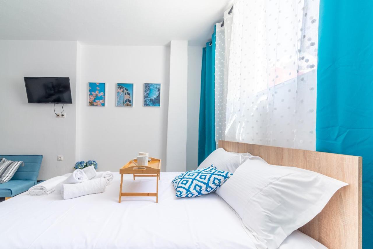 Brand New Studio Near Downtown 伊拉克利翁 外观 照片