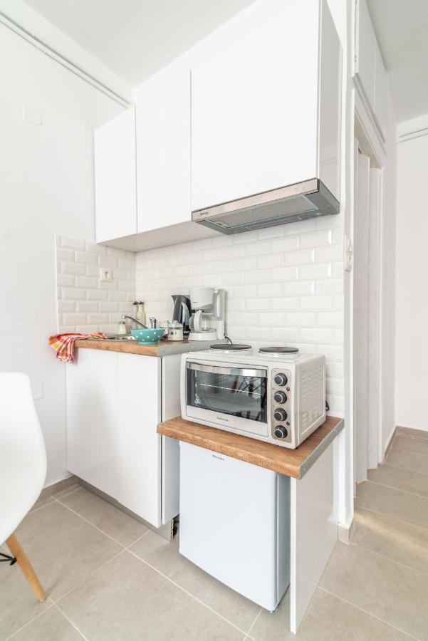 Brand New Studio Near Downtown 伊拉克利翁 外观 照片