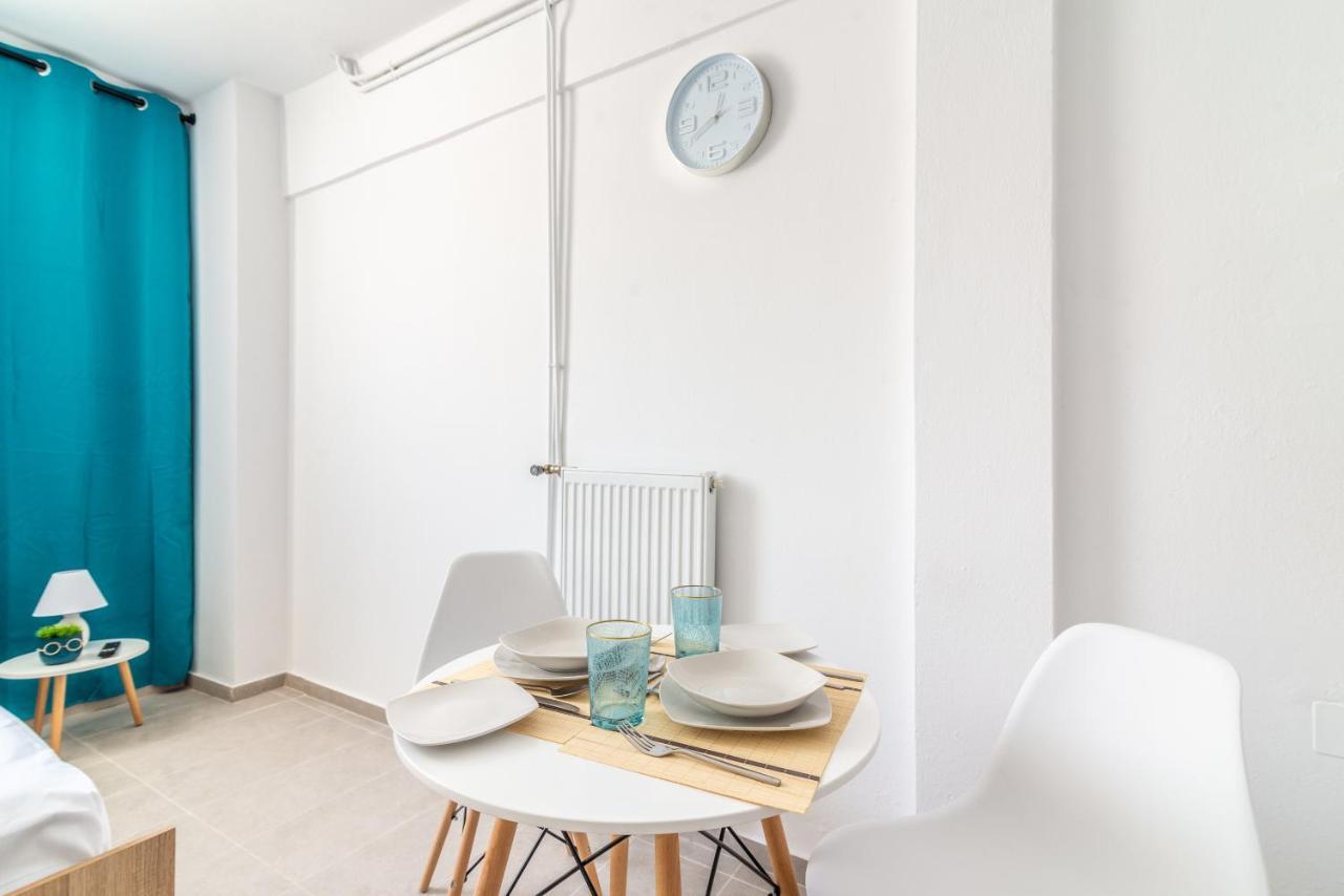 Brand New Studio Near Downtown 伊拉克利翁 外观 照片